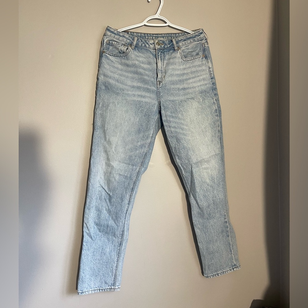 American Eagle Mom Jeans